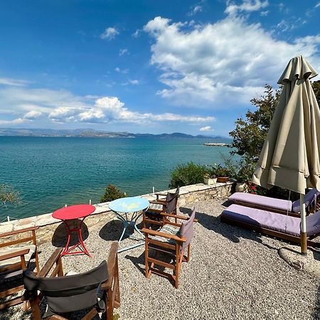 Kiveri 1876 Traditional Seafront Cottage Exterior foto