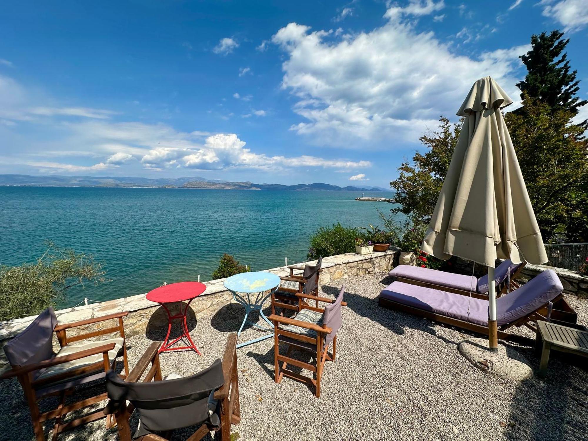 Kiveri 1876 Traditional Seafront Cottage Exterior foto